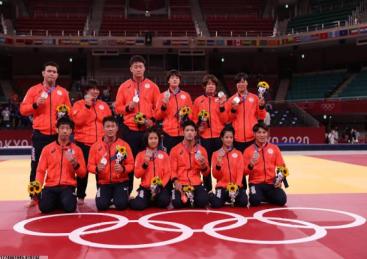 跨领域合作拓展赛事规模